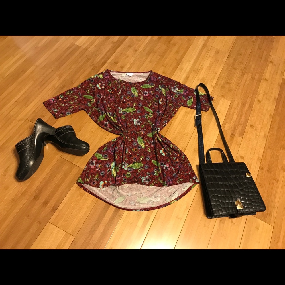 Authentic LuLaRoe Irma size M